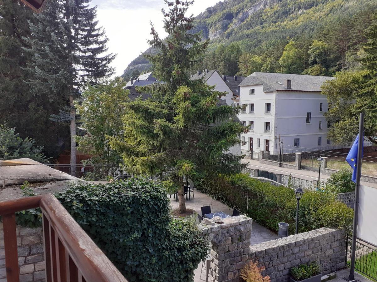 Hotel & Spa Real Villa Anayet Canfranc Εξωτερικό φωτογραφία