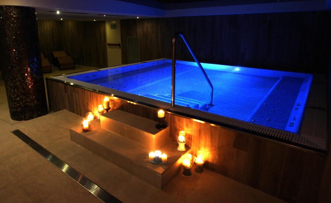 Hotel & Spa Real Villa Anayet Canfranc Εξωτερικό φωτογραφία