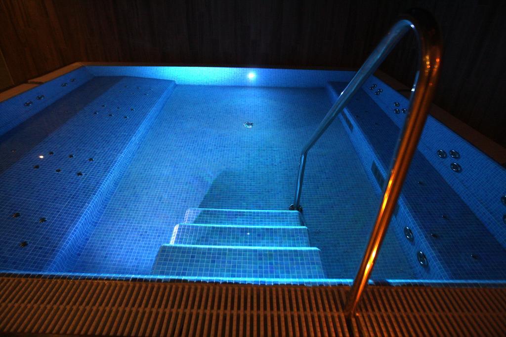Hotel & Spa Real Villa Anayet Canfranc Εξωτερικό φωτογραφία